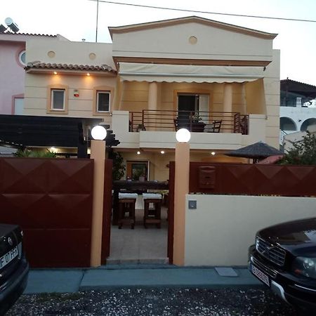 Villa Avatos - Near To The Port Of Rafina And The Airport Of Athens Agios Spyridon  Exteriér fotografie